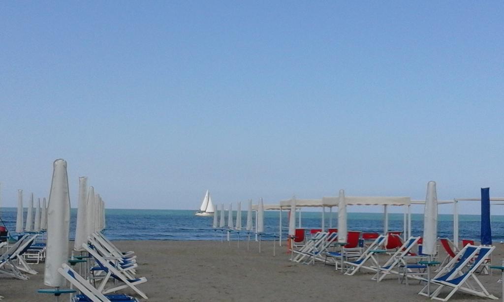 La Viareggina Hotel Viareggio Exterior photo