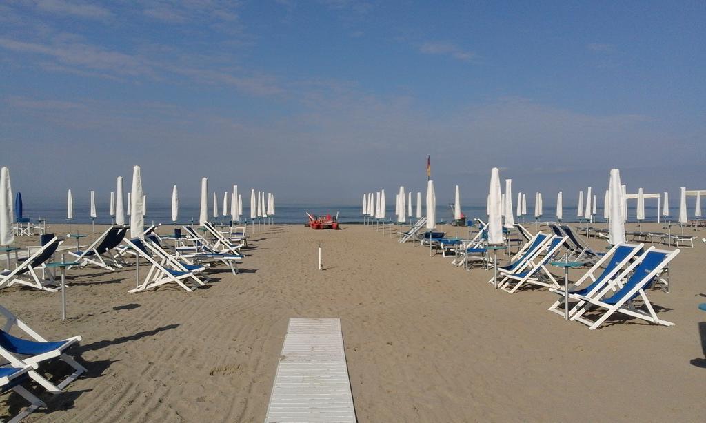 La Viareggina Hotel Viareggio Exterior photo